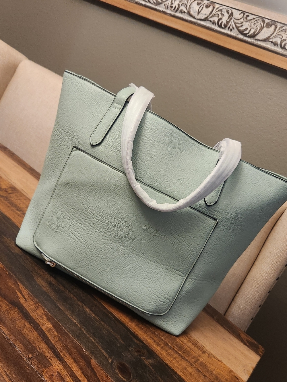 Poppy & Peonies Mint Green Pebbled Tote with Gold Hardware - Picture 10 of 16